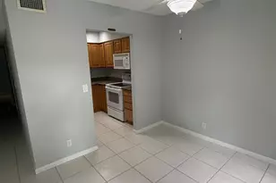 2335 SW 22nd Ave, Delray Beach, FL 33445 - Photo 11