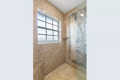 6934 Grapeview Boulevard, Unit #(Main House), Loxahatchee, FL 33470 - Photo 29