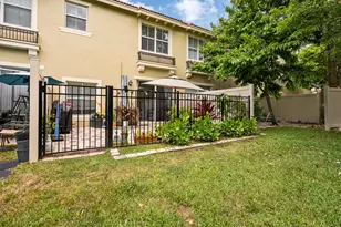 180 Lake Monterey Cir, Boynton Beach, FL 33426 - Photo 17