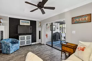 721 SE 1st Way, Deerfield Beach, FL 33441 - Photo 17