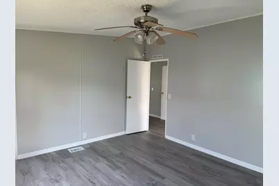 83 Flores Del Norte, Fort Pierce, FL 34951 - Photo 9