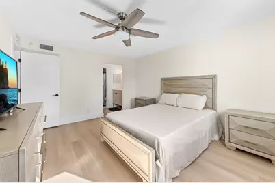 1428 SE 4th Avenue, Unit #215, Deerfield Beach, FL 33441 - Photo 23