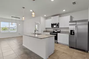 10688 SW Prato Wy, Port Saint Lucie, FL 34987 - Photo 9