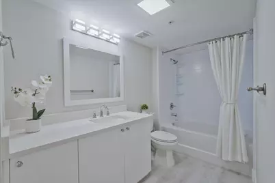 600 S Dixie Highway, Unit #637, West Palm Beach, FL 33401 - Photo 7