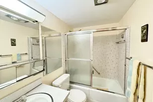 3040 Lake Osborne Dr, Lake Worth Beach, FL 33461 - Photo 7
