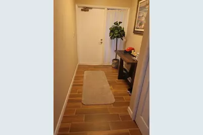 3200 Twin Lakes Ter 103 Terrace, Unit #103, Fort Pierce, FL 34951 - Photo 5