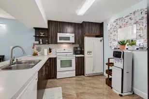 5220 Las Verdes Cir, Delray Beach, FL 33484 - Photo 21