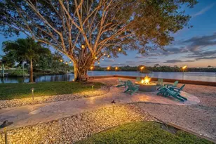 659 SW Bittern St, Palm City, FL 34990 - Photo 5