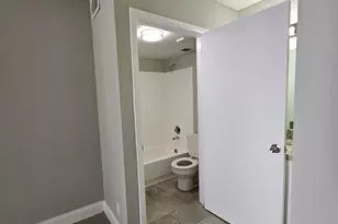 700 Executive Center Dr, West Palm Beach, FL 33401 - Photo 15