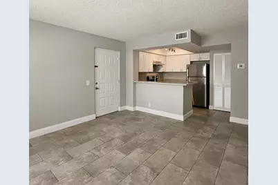 700 Executive Center Drive, Unit #23, West Palm Beach, FL 33401 - Photo 7