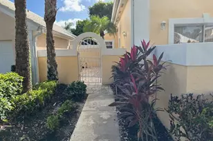 1100 Lytham Ct, West Palm Beach, FL 33411 - Photo 1