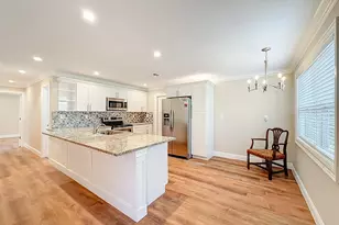 302 Erie Dr, Jupiter, FL 33458 - Photo 5