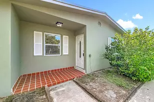 302 Erie Dr, Jupiter, FL 33458 - Photo 3