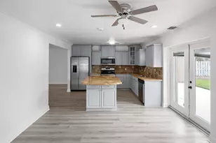 1233 W 32nd St, Riviera Beach, FL 33404 - Photo 13