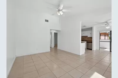 2548 Ida Way, West Palm Beach, FL 33415 - Photo 9