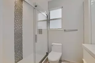 23352 Lago Mar Cir, Boca Raton, FL 33433 - Photo 33