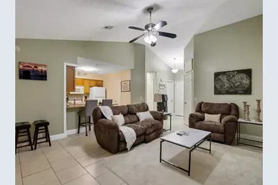 2020 Vero South Circle Sw, Unit #4, Vero Beach, FL 32962 - Photo 5