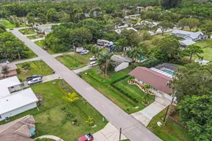 6015 Seagrape Dr, Fort Pierce, FL 34982 - Photo 45