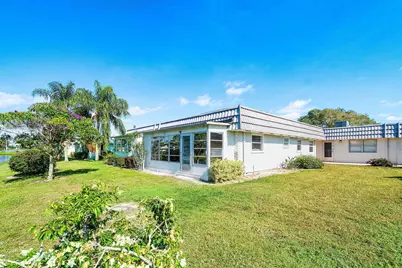 149 Valencia G, Delray Beach, FL 33446 - Photo 47