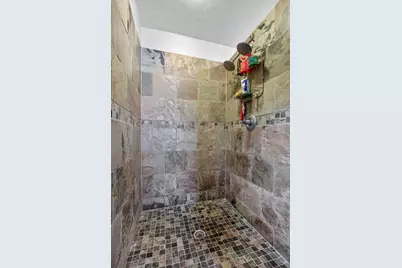 4154 NW 6th Court, Deerfield Beach, FL 33442 - Photo 25