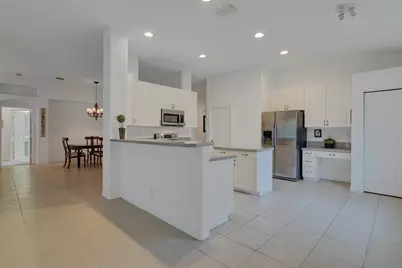 665 Kenwood Drive SW, Vero Beach, FL 32968 - Photo 3