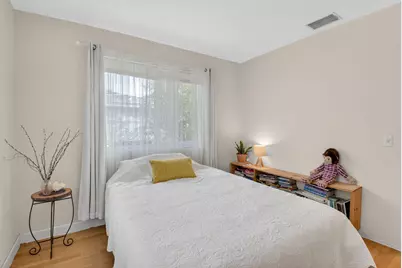 215 N Seacrest Circle, Delray Beach, FL 33444 - Photo 17