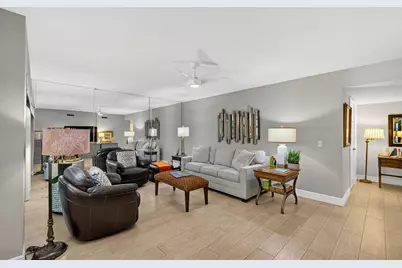 16671 Traders Crossing N, Unit #122, Jupiter, FL 33477 - Photo 5