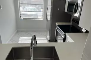 8107 Windgate Dr, Boca Raton, FL 33496 - Photo 3