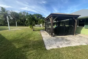 10340 SE Jupiter Narrows Dr, Hobe Sound, FL 33455 - Photo 13