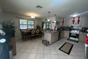 10340 SE Jupiter Narrows Dr, Hobe Sound, FL 33455 - Photo 17