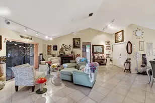 9303 Sun Pointe Dr, Boynton Beach, FL 33437 - Photo 7