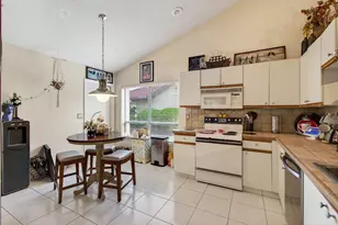 9303 Sun Pointe Dr, Boynton Beach, FL 33437 - Photo 17