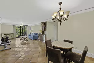 1202 S Lake Dr, Lantana, FL 33462 - Photo 9