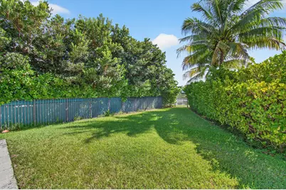 19886 Meadowside Lane, Boca Raton, FL 33498 - Photo 57