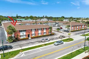 810 Lake Shore Dr, Lake Park, FL 33403 - Photo 27