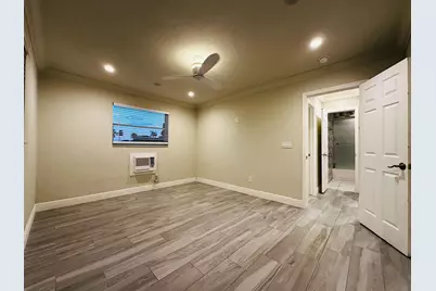 810 Lake Shore Drive, Unit #44, Lake Park, FL 33403 - Photo 19