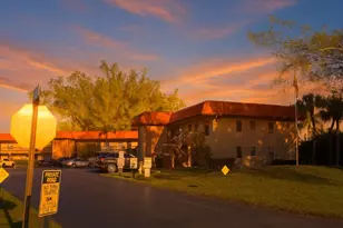 21890 Lake Forest Cir, Boca Raton, FL 33433 - Photo 17