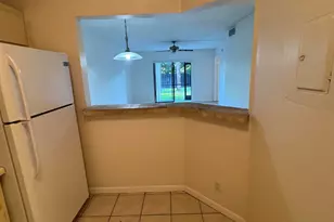 21890 Lake Forest Cir, Boca Raton, FL 33433 - Photo 5