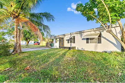 1406 S G Street, Lake Worth Beach, FL 33460 - Photo 3
