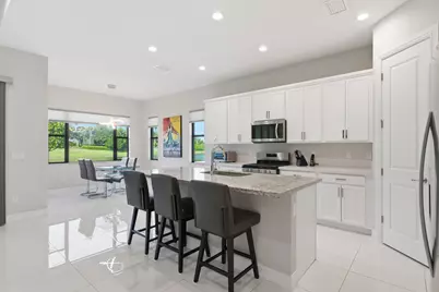 8275 Grand Prix Lane, Boynton Beach, FL 33472 - Photo 11