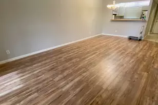 1271 SE Parkview Pl, Stuart, FL 34994 - Photo 5