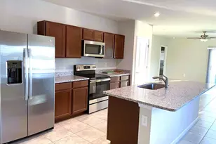 106 Pummelo Pl, Fort Pierce, FL 34981 - Photo 3