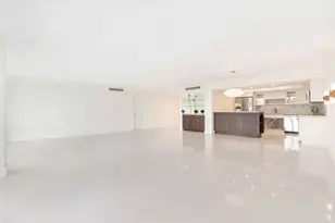 2450 Presidential Way, West Palm Beach, FL 33401 - Photo 5