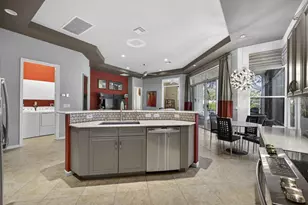 9121 Via Elegante, Wellington, FL 33411 - Photo 15