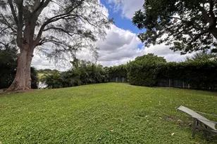 2901 Embassy Dr, West Palm Beach, FL 33401 - Photo 21