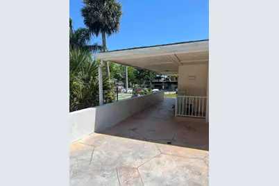 143 West Court, Royal Palm Beach, FL 33411 - Photo 31