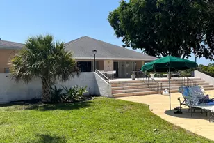 143 West Ct, Royal Palm Beach, FL 33411 - Photo 29