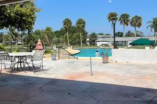 143 West Ct, Royal Palm Beach, FL 33411 - Photo 33