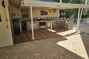 1943 Kirk Rd, Palm Springs, FL 33406 - Photo 15