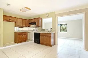 295 NW Archer Ave, Port Saint Lucie, FL 34983 - Photo 15